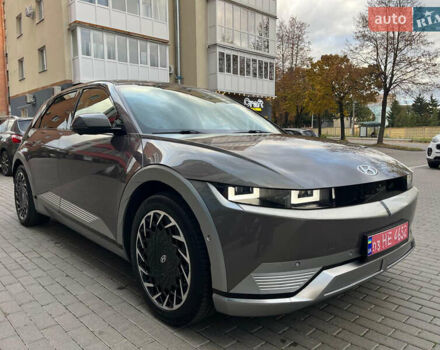 Серый Хендай Ioniq 5, объемом двигателя 0 л и пробегом 108 тыс. км за 26800 $, фото 3 на Automoto.ua