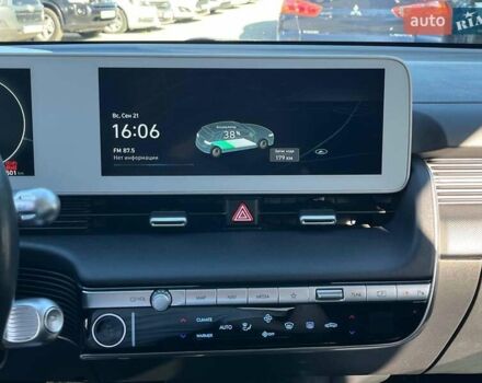 Серый Хендай Ioniq 5, объемом двигателя 0 л и пробегом 34 тыс. км за 26740 $, фото 35 на Automoto.ua