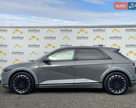 Серый Хендай Ioniq 5, объемом двигателя 0 л и пробегом 130 тыс. км за 28200 $, фото 176 на Automoto.ua