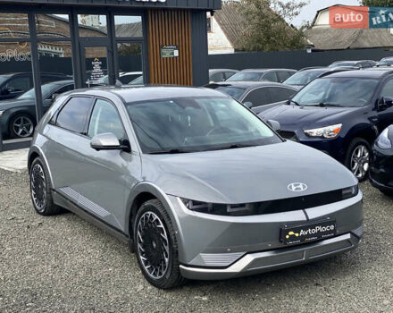 Серый Хендай Ioniq 5, объемом двигателя 0 л и пробегом 130 тыс. км за 28200 $, фото 14 на Automoto.ua