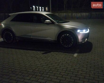 Серый Хендай Ioniq 5, объемом двигателя 0 л и пробегом 58 тыс. км за 34999 $, фото 5 на Automoto.ua