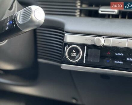 Сірий Хендай Ioniq 5, об'ємом двигуна 0 л та пробігом 11 тис. км за 32500 $, фото 17 на Automoto.ua