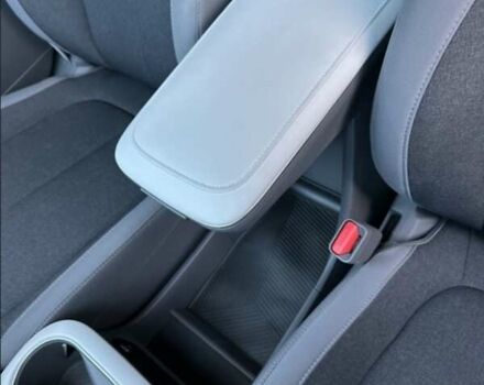 Серый Хендай Ioniq 5, объемом двигателя 0 л и пробегом 68 тыс. км за 24000 $, фото 7 на Automoto.ua