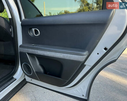 Серый Хендай Ioniq 5, объемом двигателя 0 л и пробегом 70 тыс. км за 27500 $, фото 16 на Automoto.ua