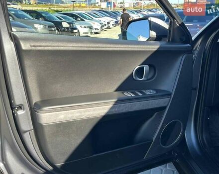 Серый Хендай Ioniq 5, объемом двигателя 0 л и пробегом 34 тыс. км за 26740 $, фото 42 на Automoto.ua