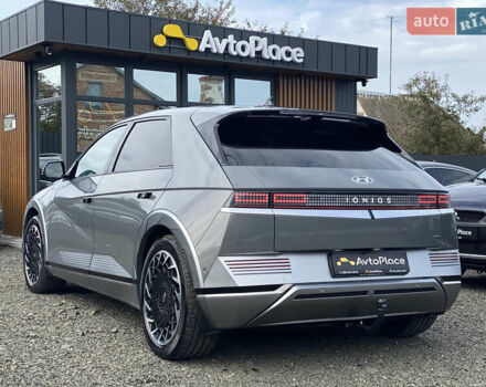 Серый Хендай Ioniq 5, объемом двигателя 0 л и пробегом 130 тыс. км за 28200 $, фото 2 на Automoto.ua
