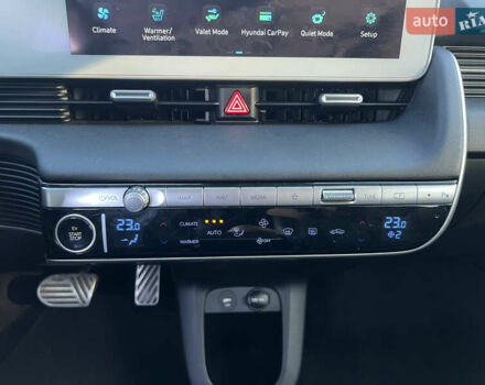 Серый Хендай Ioniq 5, объемом двигателя 0 л и пробегом 70 тыс. км за 27500 $, фото 31 на Automoto.ua