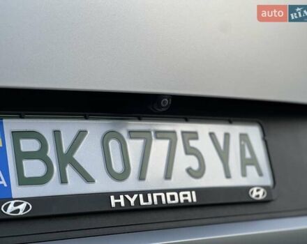 Сірий Хендай Ioniq 5, об'ємом двигуна 0 л та пробігом 11 тис. км за 32500 $, фото 5 на Automoto.ua