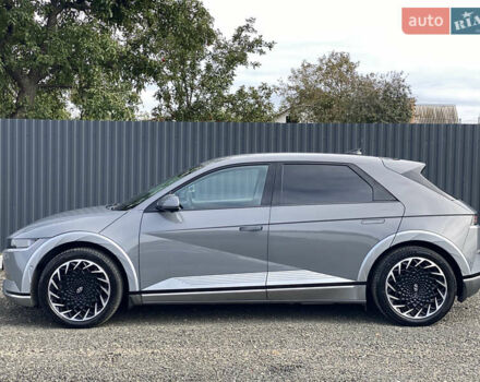 Серый Хендай Ioniq 5, объемом двигателя 0 л и пробегом 130 тыс. км за 28200 $, фото 142 на Automoto.ua