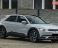 Серый Хендай Ioniq 5, объемом двигателя 0 л и пробегом 82 тыс. км за 20999 $, фото 2 на Automoto.ua