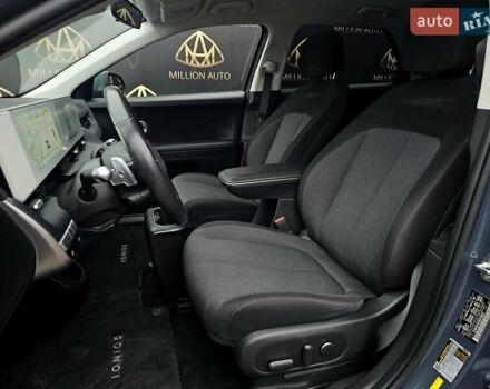 Серый Хендай Ioniq 5, объемом двигателя 0 л и пробегом 61 тыс. км за 26900 $, фото 11 на Automoto.ua
