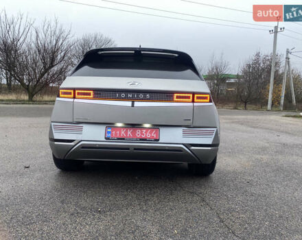 Серый Хендай Ioniq 5, объемом двигателя 0 л и пробегом 86 тыс. км за 26000 $, фото 4 на Automoto.ua