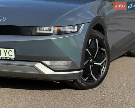 Серый Хендай Ioniq 5, объемом двигателя 0 л и пробегом 90 тыс. км за 23500 $, фото 3 на Automoto.ua