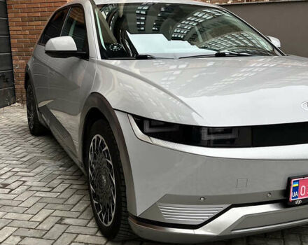 Серый Хендай Ioniq 5, объемом двигателя 0 л и пробегом 163 тыс. км за 22999 $, фото 6 на Automoto.ua