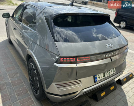 Сірий Хендай Ioniq 5, об'ємом двигуна 0 л та пробігом 105 тис. км за 33000 $, фото 4 на Automoto.ua