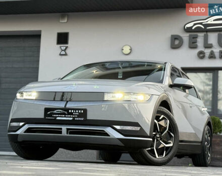 Сірий Хендай Ioniq 5, об'ємом двигуна 0 л та пробігом 66 тис. км за 22900 $, фото 12 на Automoto.ua