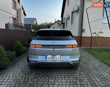 Серый Хендай Ioniq 5, объемом двигателя 0 л и пробегом 84 тыс. км за 31700 $, фото 4 на Automoto.ua