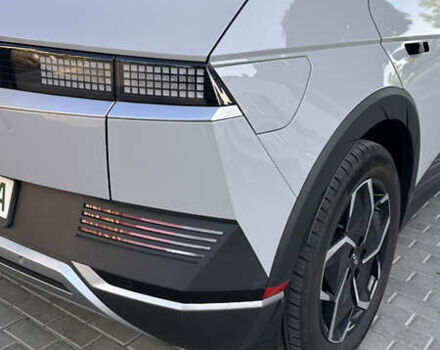 Серый Хендай Ioniq 5, объемом двигателя 0 л и пробегом 31 тыс. км за 25700 $, фото 11 на Automoto.ua