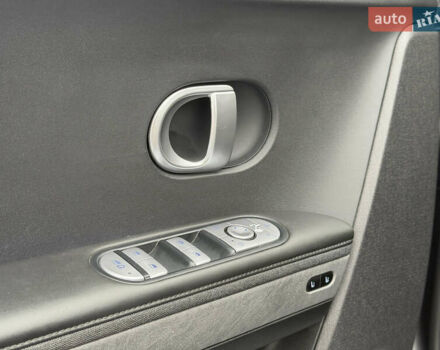 Сірий Хендай Ioniq 5, об'ємом двигуна 0 л та пробігом 65 тис. км за 34999 $, фото 63 на Automoto.ua