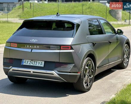Серый Хендай Ioniq 5, объемом двигателя 0 л и пробегом 1 тыс. км за 27900 $, фото 5 на Automoto.ua
