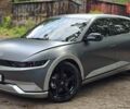Серый Хендай Ioniq 5, объемом двигателя 0 л и пробегом 28 тыс. км за 27900 $, фото 4 на Automoto.ua