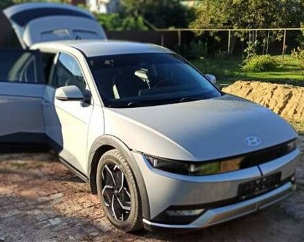 Серый Хендай Ioniq 5, объемом двигателя 0 л и пробегом 39 тыс. км за 23800 $, фото 5 на Automoto.ua