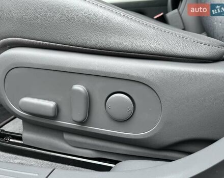 Серый Хендай Ioniq 5, объемом двигателя 0 л и пробегом 55 тыс. км за 24999 $, фото 53 на Automoto.ua