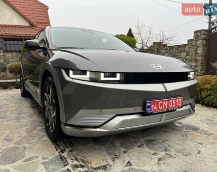Серый Хендай Ioniq 5, объемом двигателя 0 л и пробегом 55 тыс. км за 24999 $, фото 2 на Automoto.ua