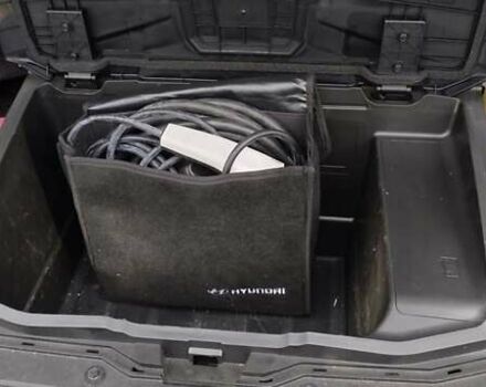 Сірий Хендай Ioniq 5, об'ємом двигуна 0 л та пробігом 17 тис. км за 35000 $, фото 4 на Automoto.ua