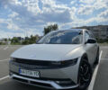 Серый Хендай Ioniq 5, объемом двигателя 0 л и пробегом 28 тыс. км за 27000 $, фото 1 на Automoto.ua