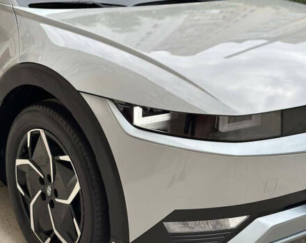 Серый Хендай Ioniq 5, объемом двигателя 0 л и пробегом 151 тыс. км за 22700 $, фото 115 на Automoto.ua
