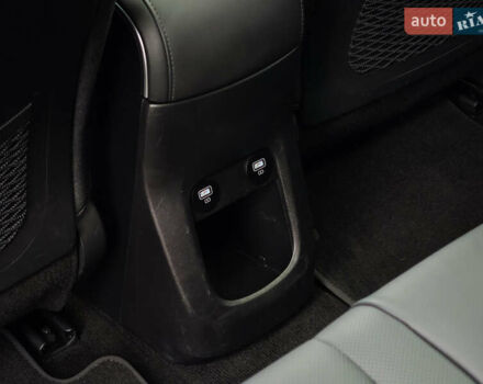 Серый Хендай Ioniq 5, объемом двигателя 0 л и пробегом 61 тыс. км за 29000 $, фото 55 на Automoto.ua