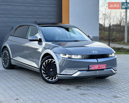 Серый Хендай Ioniq 5, объемом двигателя 0 л и пробегом 73 тыс. км за 24999 $, фото 2 на Automoto.ua