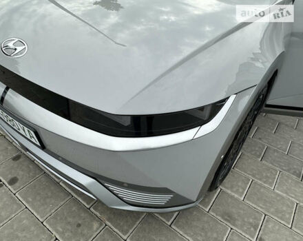 Серый Хендай Ioniq 5, объемом двигателя 0 л и пробегом 55 тыс. км за 29999 $, фото 42 на Automoto.ua