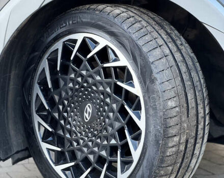 Серый Хендай Ioniq 5, объемом двигателя 0 л и пробегом 73 тыс. км за 24999 $, фото 10 на Automoto.ua