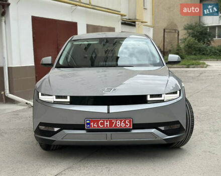 Серый Хендай Ioniq 5, объемом двигателя 0 л и пробегом 151 тыс. км за 22700 $, фото 10 на Automoto.ua