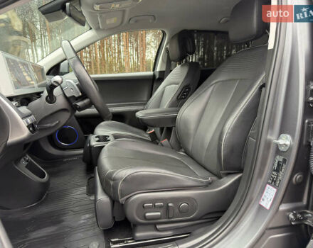 Сірий Хендай Ioniq 5, об'ємом двигуна 0 л та пробігом 65 тис. км за 34999 $, фото 70 на Automoto.ua