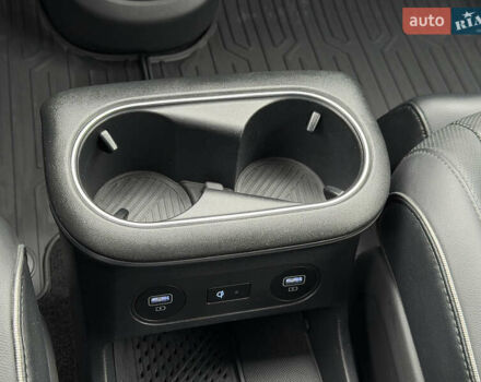 Сірий Хендай Ioniq 5, об'ємом двигуна 0 л та пробігом 65 тис. км за 34999 $, фото 143 на Automoto.ua