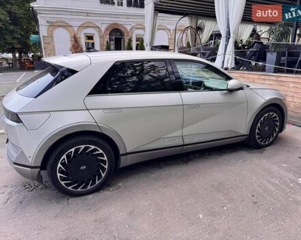 Серый Хендай Ioniq 5, объемом двигателя 0 л и пробегом 44 тыс. км за 35000 $, фото 2 на Automoto.ua