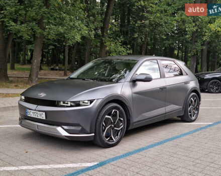 Серый Хендай Ioniq 5, объемом двигателя 0 л и пробегом 55 тыс. км за 27000 $, фото 3 на Automoto.ua