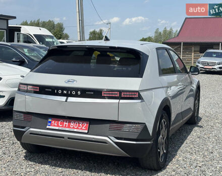 Серый Хендай Ioniq 5, объемом двигателя 0 л и пробегом 108 тыс. км за 23800 $, фото 7 на Automoto.ua