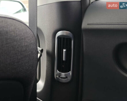 Серый Хендай Ioniq 5, объемом двигателя 0 л и пробегом 61 тыс. км за 29000 $, фото 57 на Automoto.ua