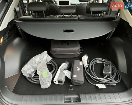Хендай Ioniq 5 2022 в Тернополе на Automoto.ua Серый Хендай Ioniq 5, объемом двигателя 0 л и пробегом 62 тыс. км за 29800 $, фото 22 на Automoto.ua