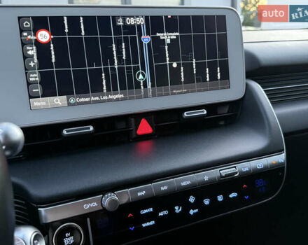 Сірий Хендай Ioniq 5, об'ємом двигуна 0 л та пробігом 66 тис. км за 22900 $, фото 68 на Automoto.ua