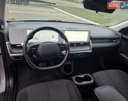 Сірий Хендай Ioniq 5, об'ємом двигуна 0 л та пробігом 119 тис. км за 20500 $, фото 12 на Automoto.ua