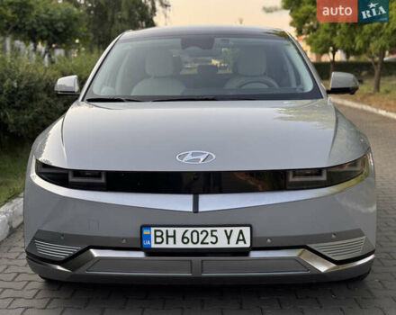 Серый Хендай Ioniq 5, объемом двигателя 0 л и пробегом 35 тыс. км за 29000 $, фото 18 на Automoto.ua