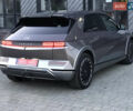 Серый Хендай Ioniq 5, объемом двигателя 0 л и пробегом 108 тыс. км за 27200 $, фото 8 на Automoto.ua