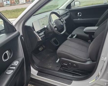 Сірий Хендай Ioniq 5, об'ємом двигуна 0 л та пробігом 119 тис. км за 20500 $, фото 8 на Automoto.ua