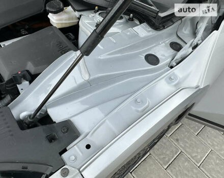 Серый Хендай Ioniq 5, объемом двигателя 0 л и пробегом 55 тыс. км за 29999 $, фото 49 на Automoto.ua