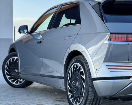 Серый Хендай Ioniq 5, объемом двигателя 0 л и пробегом 73 тыс. км за 24999 $, фото 17 на Automoto.ua